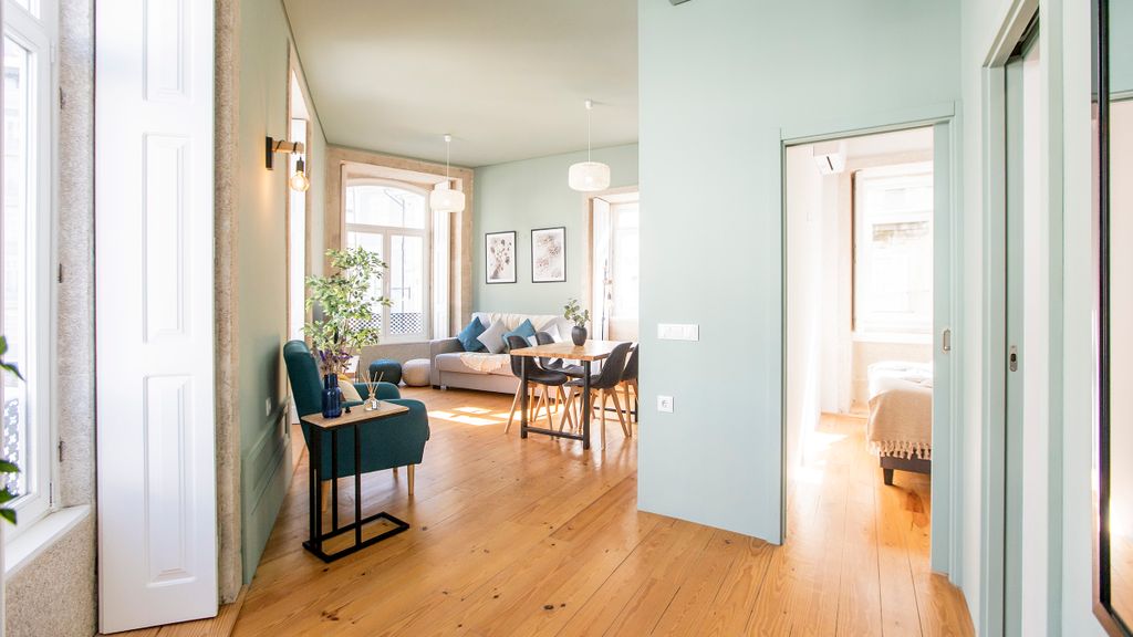 Mouzinho 1BR w/ AC in City Center by LovelyStay