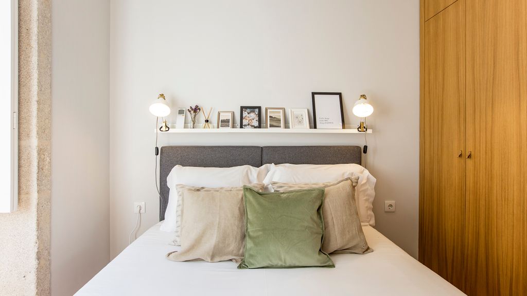 Mouzinho 1BR w/ AC in City Center by LovelyStay