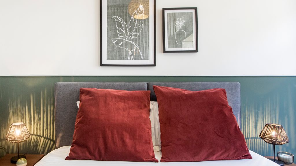 Mouzinho Studio w/ AC in City Center by LovelyStay