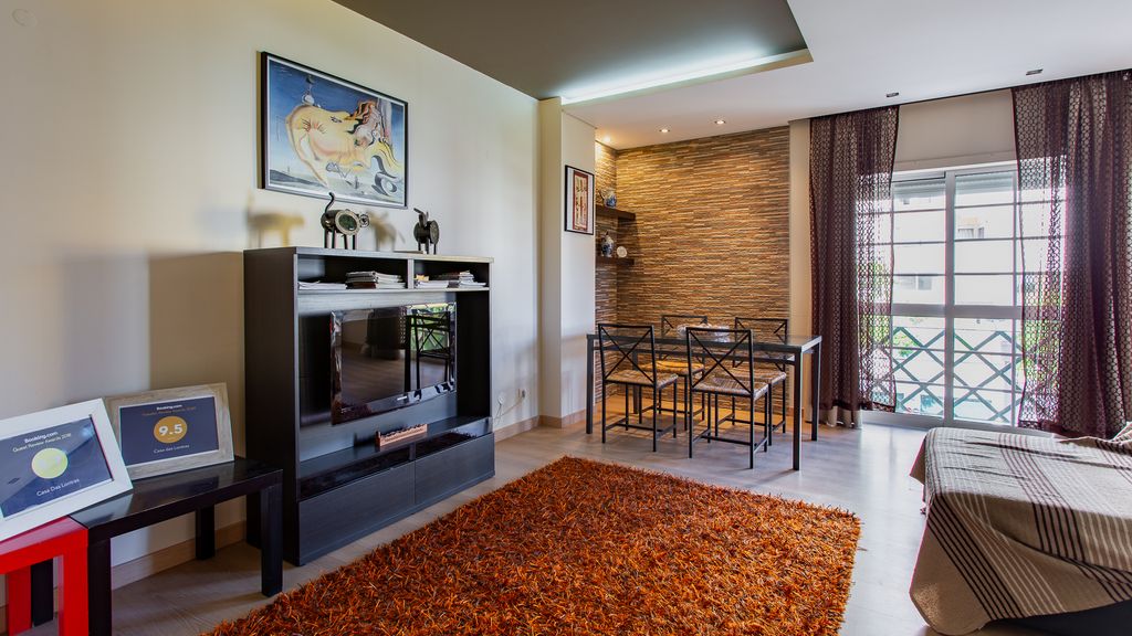 Casa das Lontras by LovelyStay