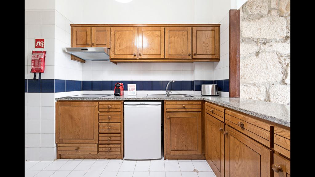 Wine Apartments I - Ribeira 1BR by LovelyStay