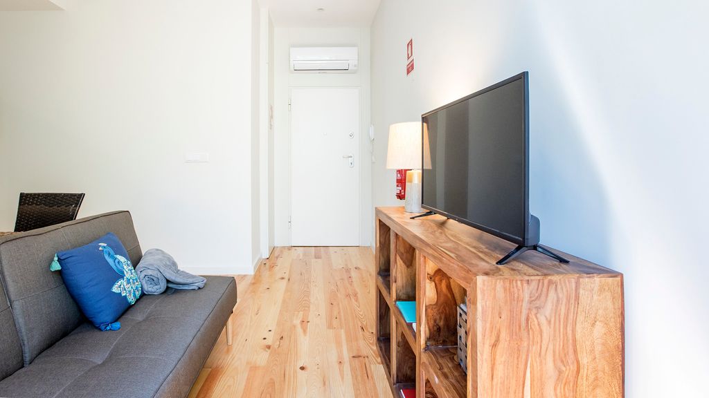 Central Studio w/ Pool & Patio by LovelyStay