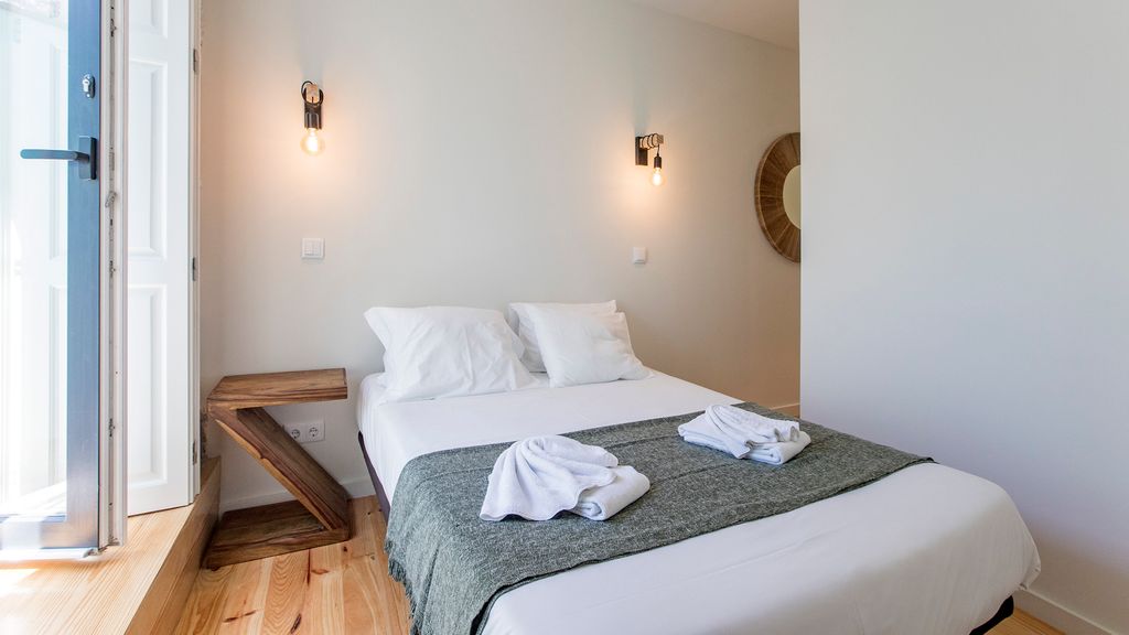 Central Studio w/ Pool & Patio by LovelyStay