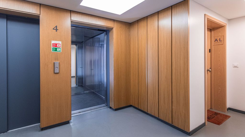1BDR Flat w/ Balcony & Parking by LovelyStay