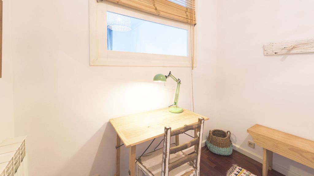 Porto Beach Apartment by LovelyStay