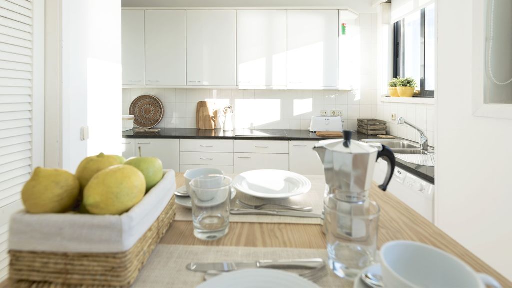 Porto Beach Apartment by LovelyStay