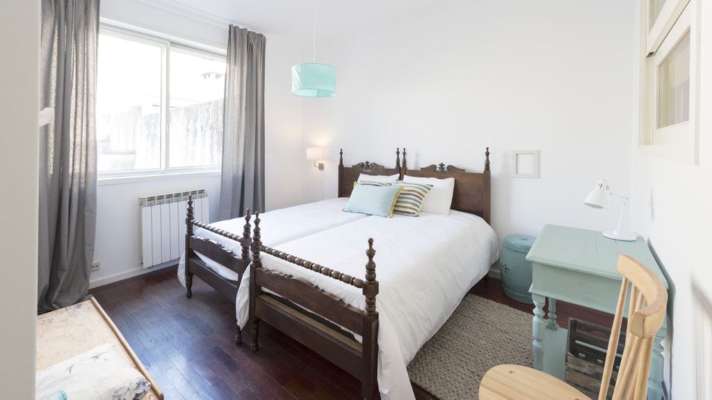 Porto Beach Apartment by LovelyStay
