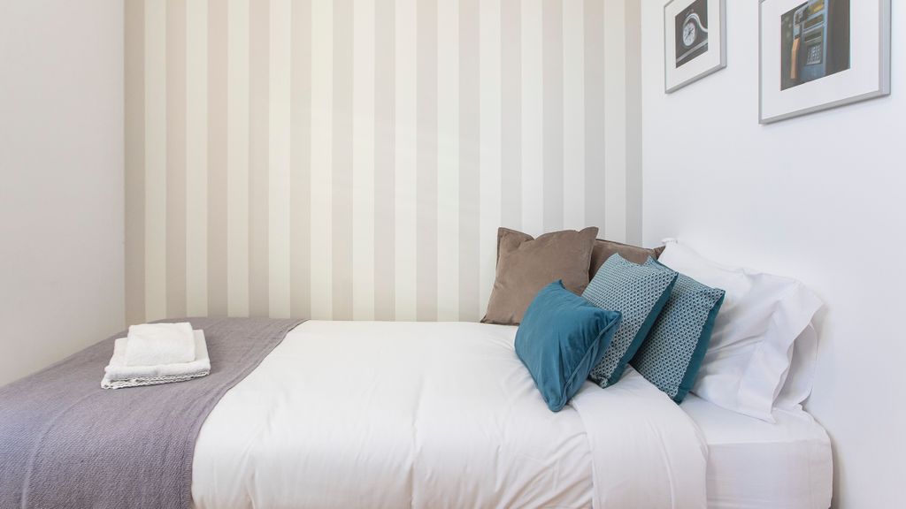 Vila Burgães - Casa 4A by LovelyStay