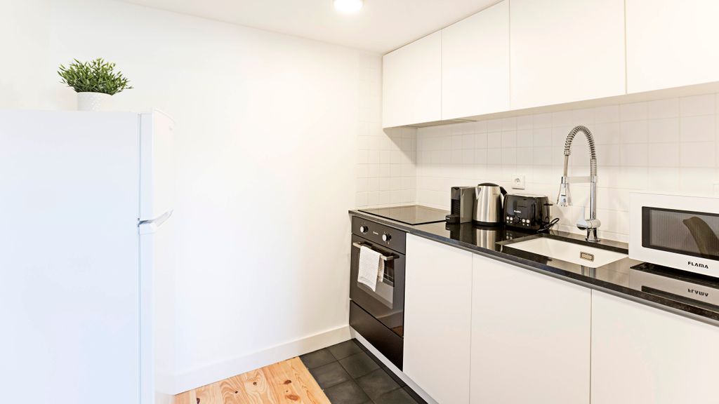 Vila Burgães - Casa 8 by LovelyStay