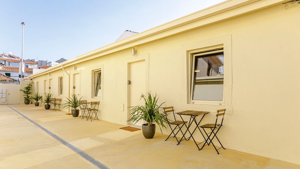 Vila Burgães - Casa 6 by LovelyStay