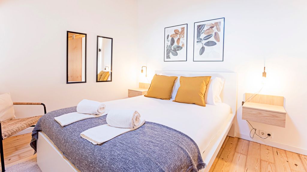 Vila Burgães - Casa 6 by LovelyStay