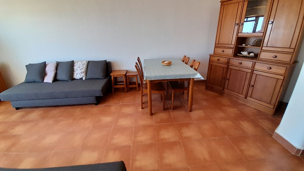 Fortaleza 1BDR Apartment W/Balcony by LovelyStay