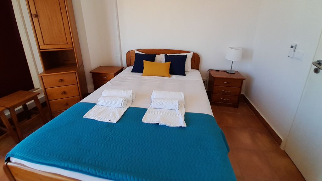 Fortaleza 1BDR Apartment W/Balcony by LovelyStay