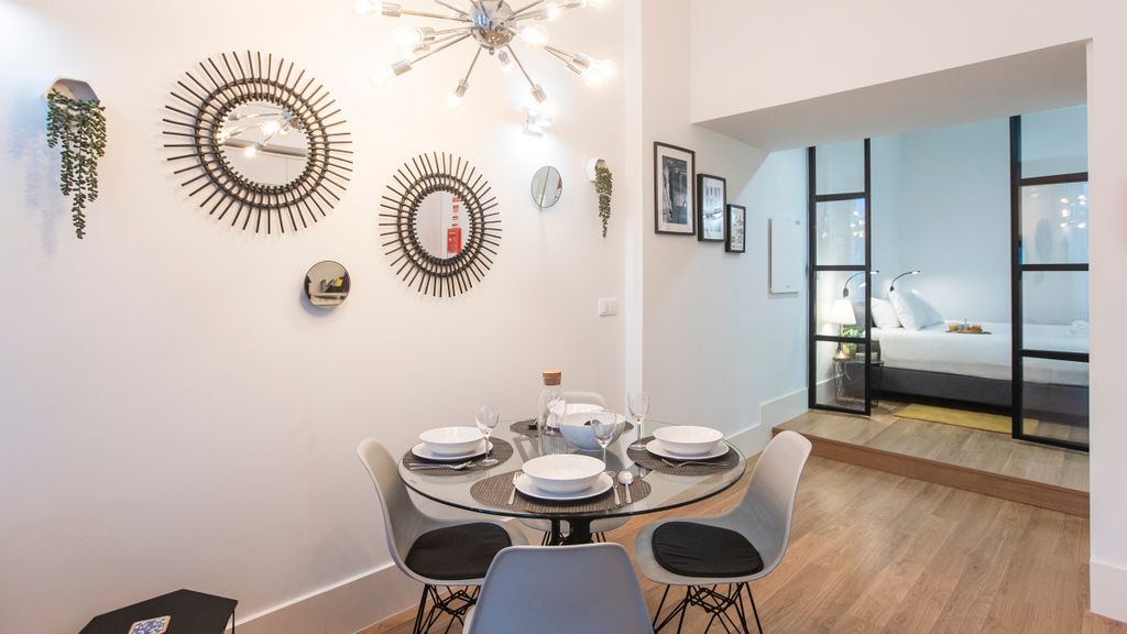 Elegant & Bright Flat by LovelyStay
