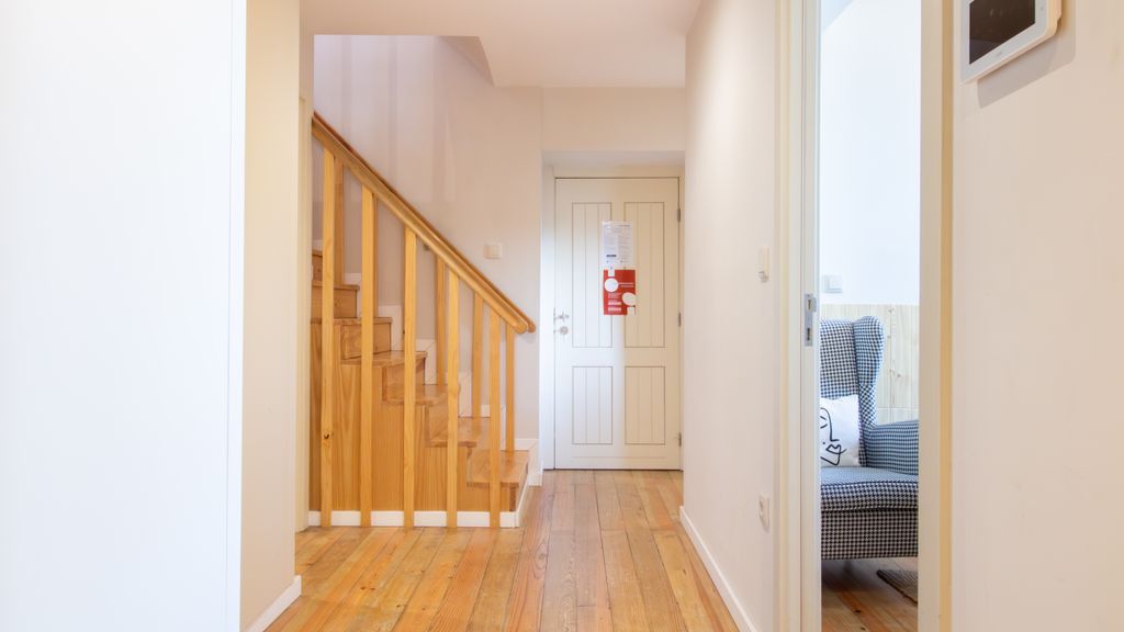 4BR w/ 200yrs of history in Porto by LovelyStay