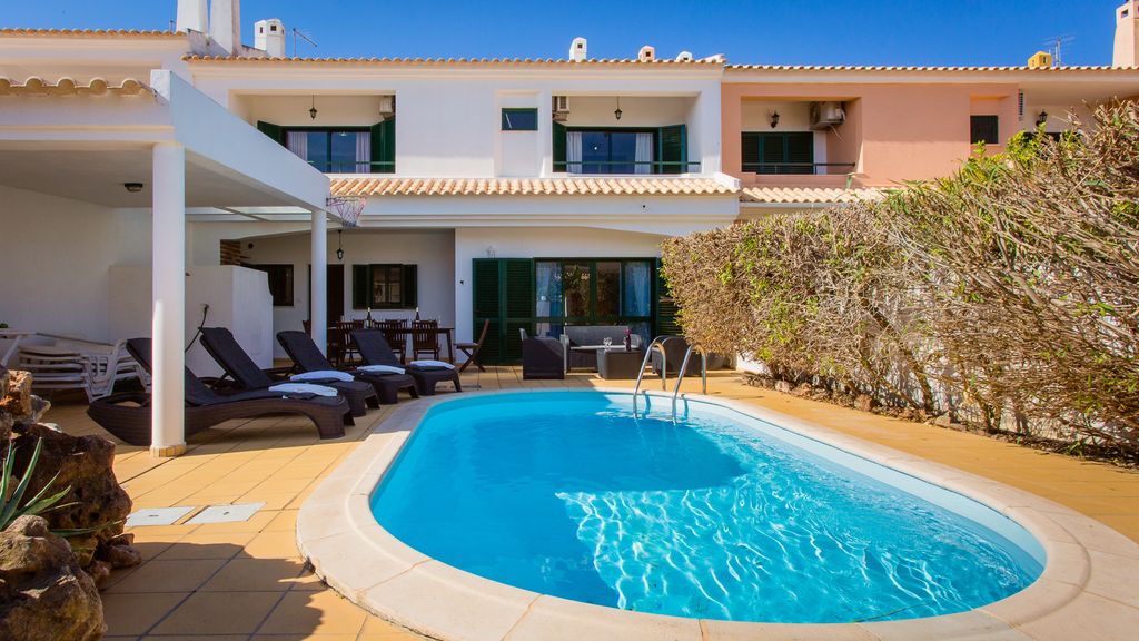 Sunny 2BDR House W/ Private Pool by LovelyStay