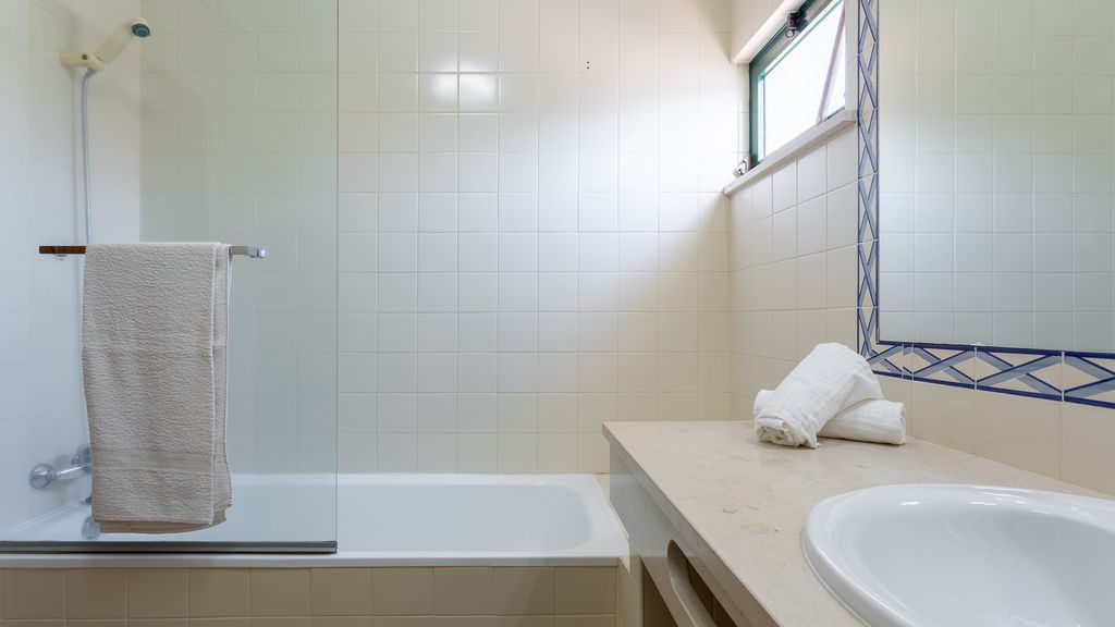 Sunny 2BDR House W/ Private Pool by LovelyStay