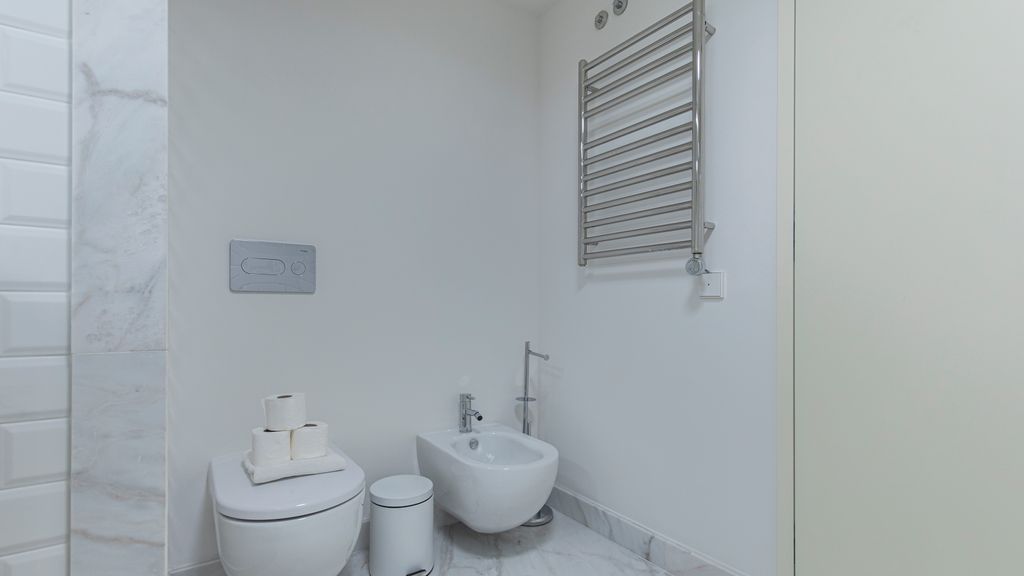 Two‑Bedroom Apartment w/ AC in Baixa by LovelyStay