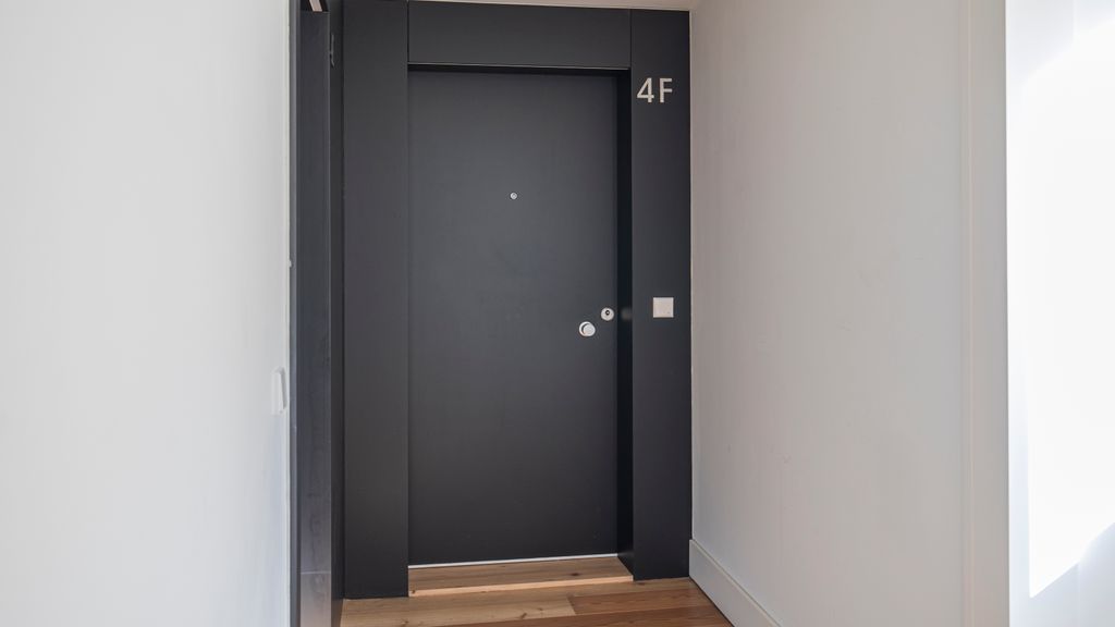 Two‑Bedroom Apartment w/ AC in Baixa by LovelyStay