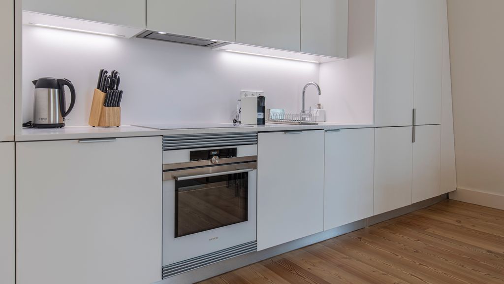 Two‑Bedroom Apartment w/ AC in Baixa by LovelyStay