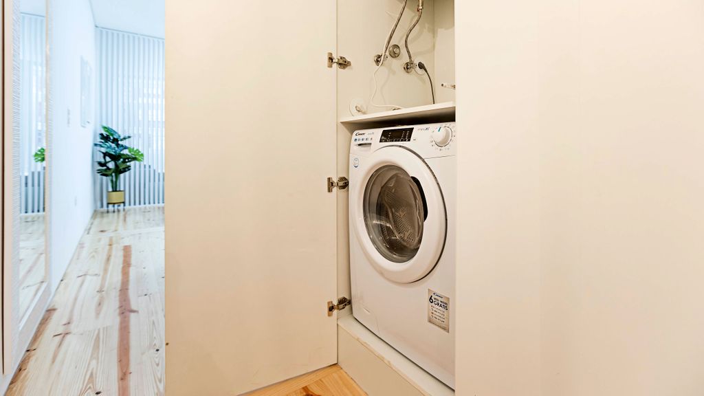 Lóios 1BR Flat Downtown by LovelyStay
