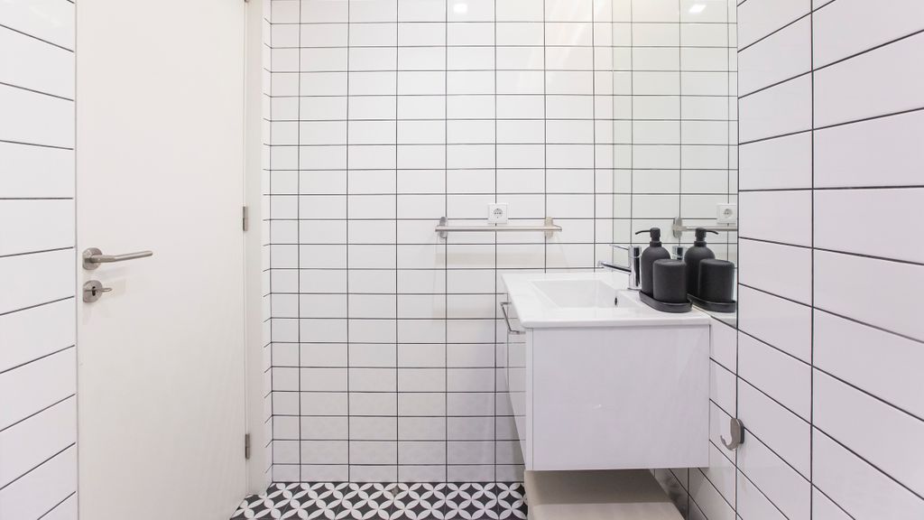 Modern 2BR Duplex by Art District by LovelyStay