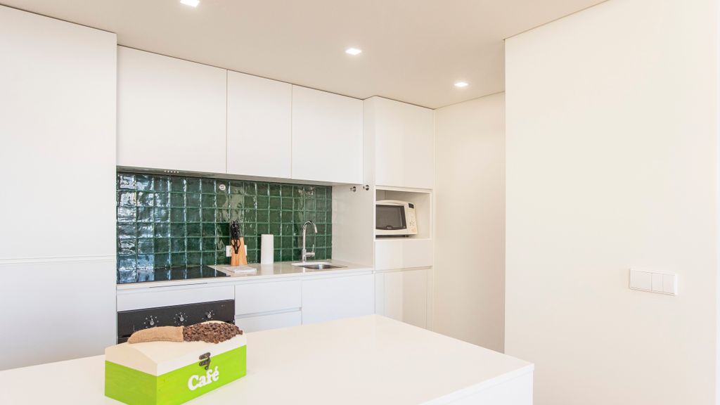 Modern 2BR Duplex by Art District by LovelyStay
