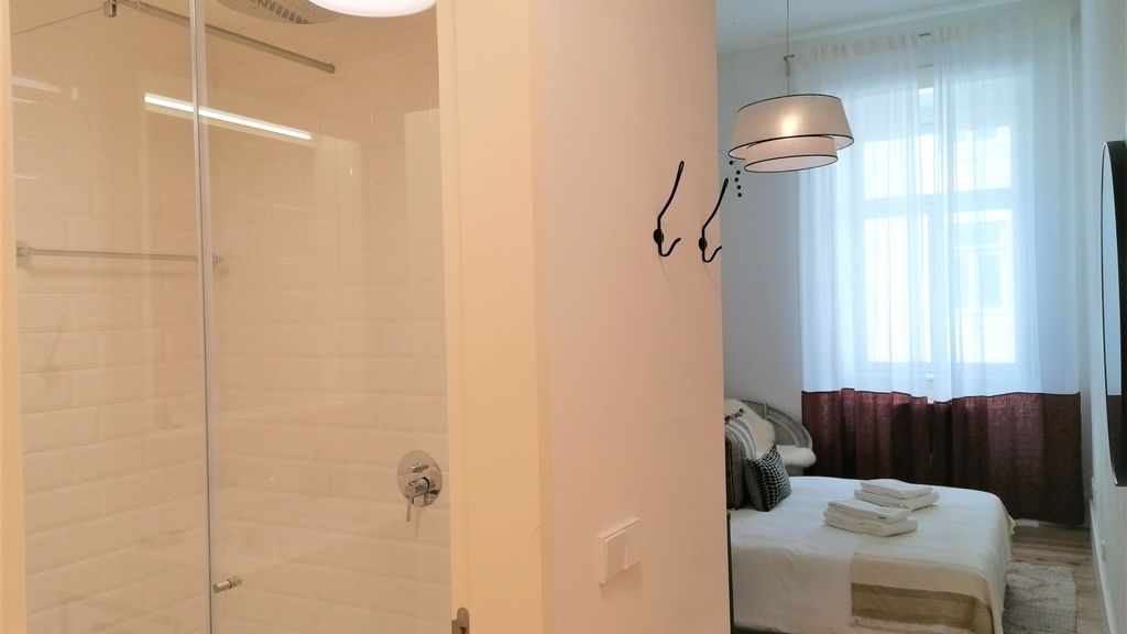 Brand New & Spacious 2BDR Apartment by LovelyStay