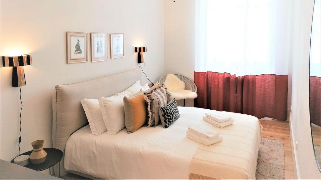 Brand New & Spacious 2BDR Apartment by LovelyStay