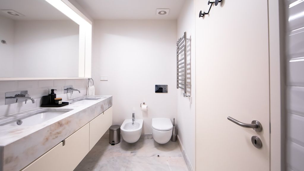 Brand New & Spacious 2BDR Apartment by LovelyStay