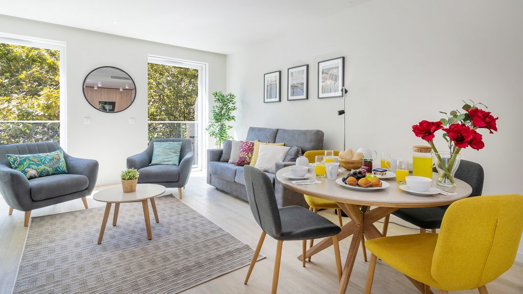 Modern & Stylish Apt in Liberdade by LovelyStay