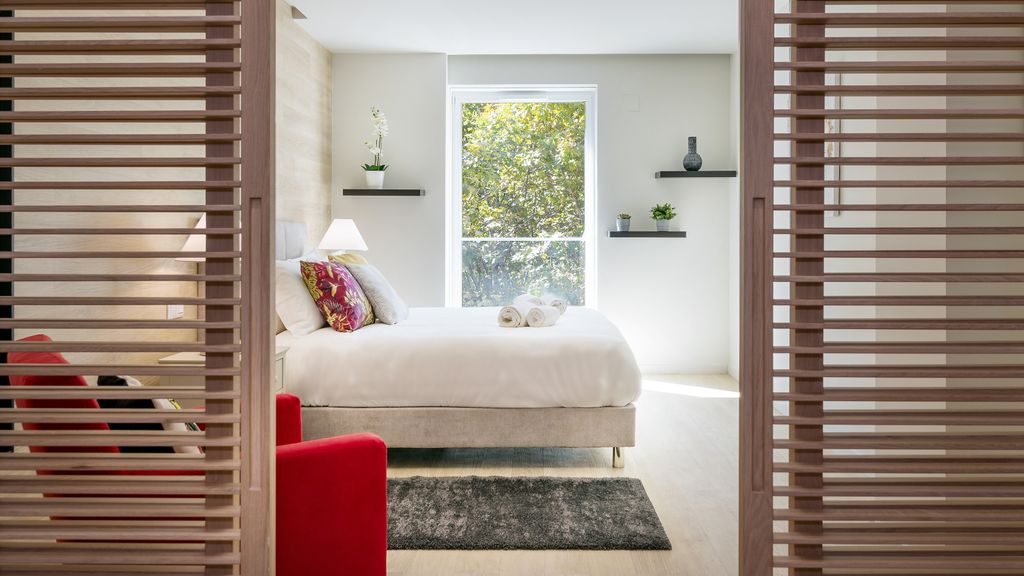 Modern & Stylish Apt in Liberdade by LovelyStay