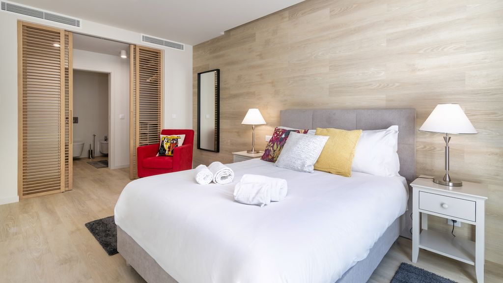 Modern & Stylish Apt in Liberdade by LovelyStay