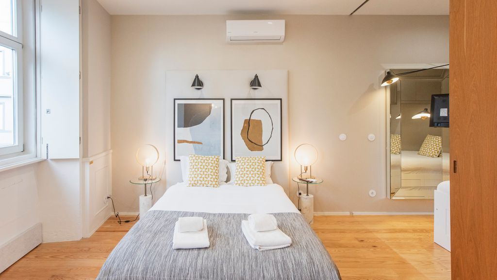 Cute & Bright Flat w/ AC by LovelyStay