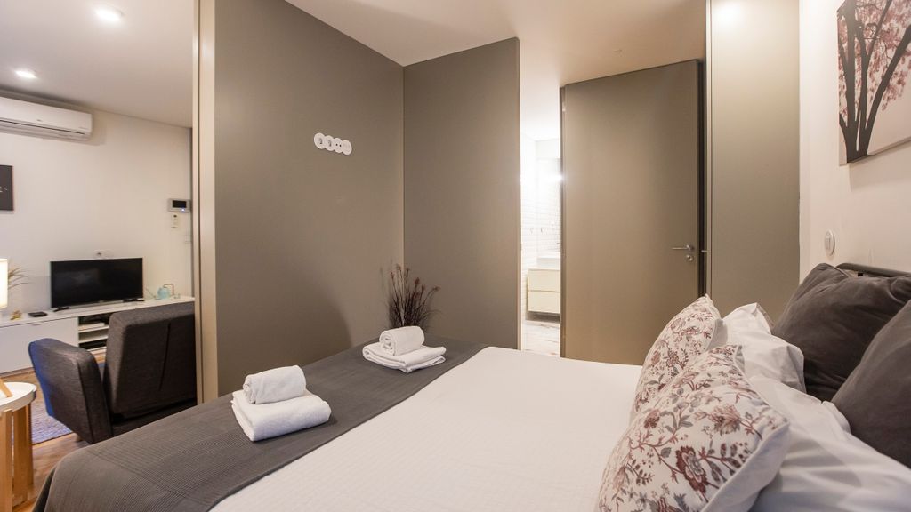 Downtown Studio w/ AC & Patio by LovelyStay
