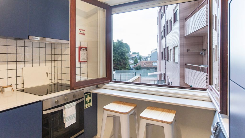 Tasteful 2BR Flat in Art District by LovelyStay