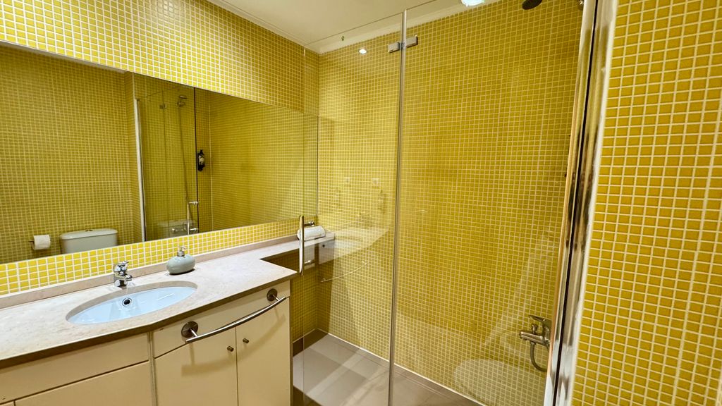 2BDR W/ AC - 2min from beach- by LovelyStay