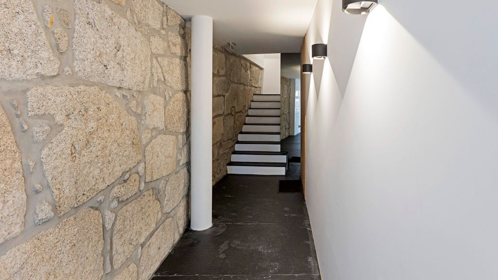 Wonderful 2BR Duplex Near River by LovelyStay