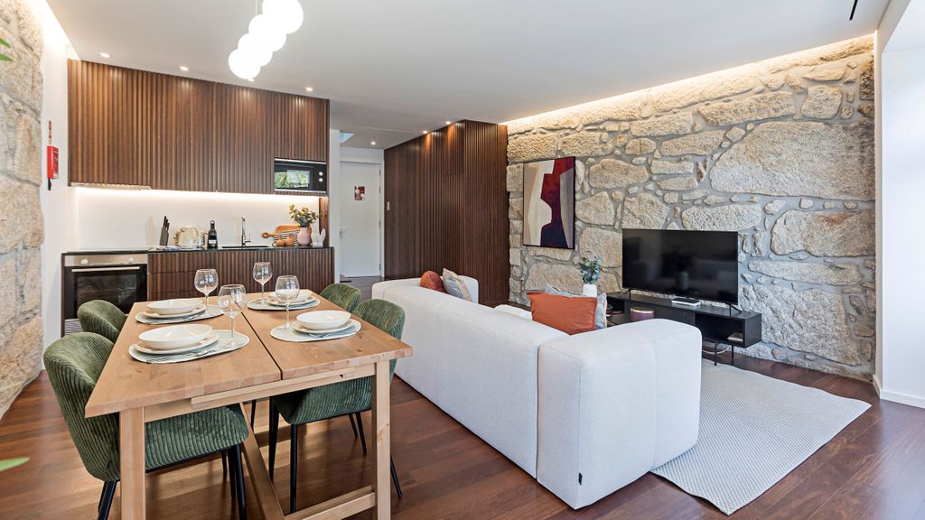 Wonderful 2BR Duplex Near River by LovelyStay