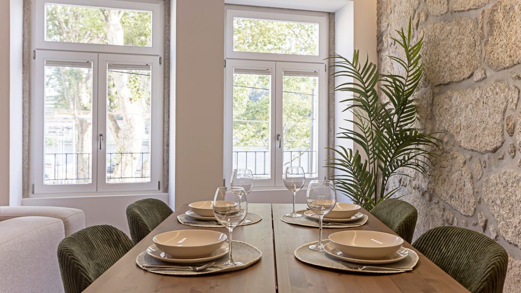 Wonderful 2BR Duplex Near River by LovelyStay