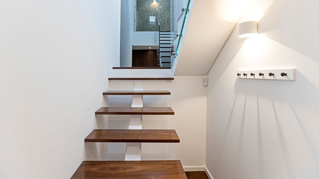 Wonderful 2BR Duplex Near River by LovelyStay