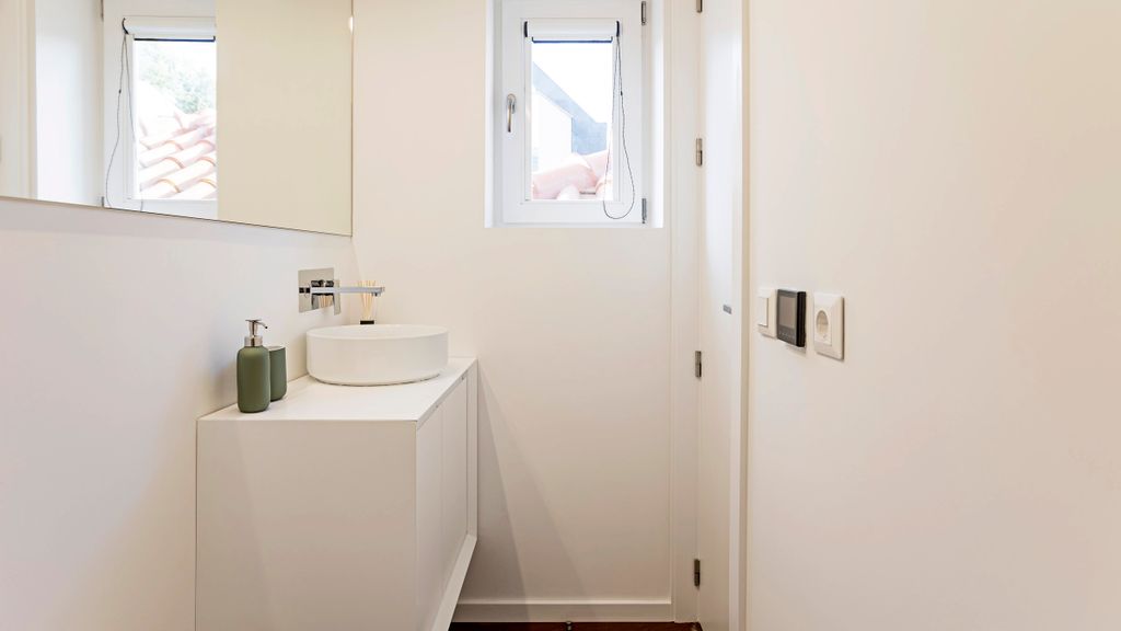 Wonderful 2BR Duplex Near River by LovelyStay