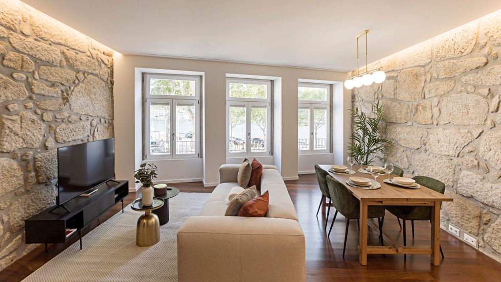 Wonderful 2BR Duplex Near River by LovelyStay