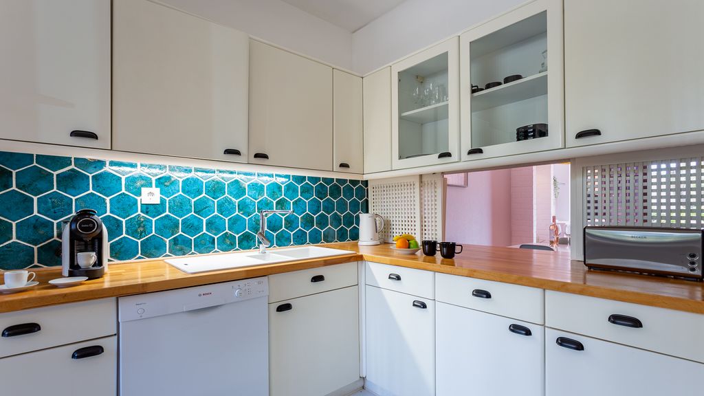 Gorgeous 2BDR W/Patio & Pool by LovelyStay