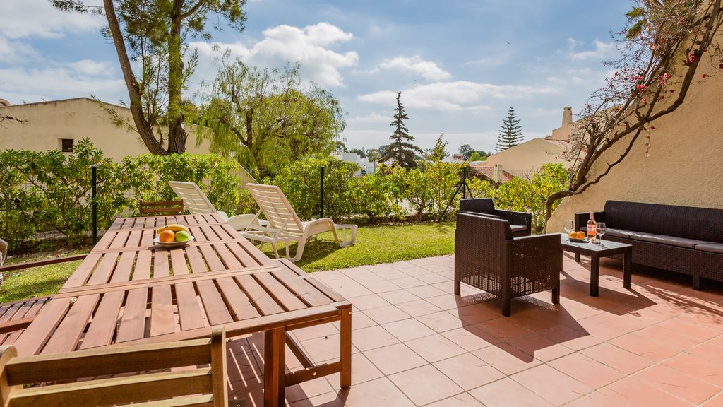 Gorgeous 2BDR W/Patio & Pool by LovelyStay