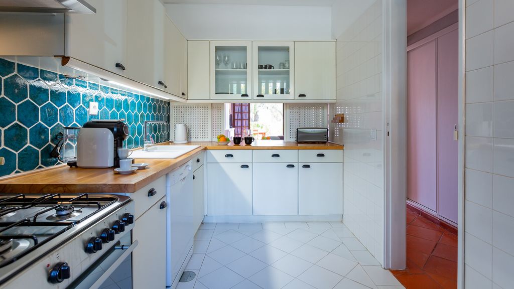 Gorgeous 2BDR W/Patio & Pool by LovelyStay