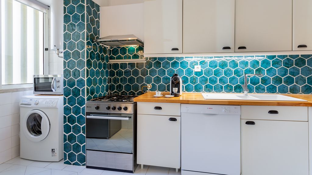 Gorgeous 2BDR W/Patio & Pool by LovelyStay