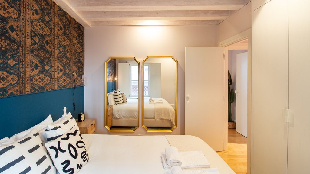 Mouzinho Luxury 3BR Flat l 5 min Walk to Ribeira