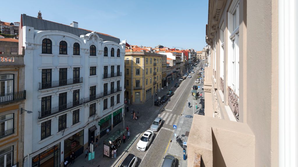 Mouzinho Luxury 3BR Flat l 5 min Walk to Ribeira