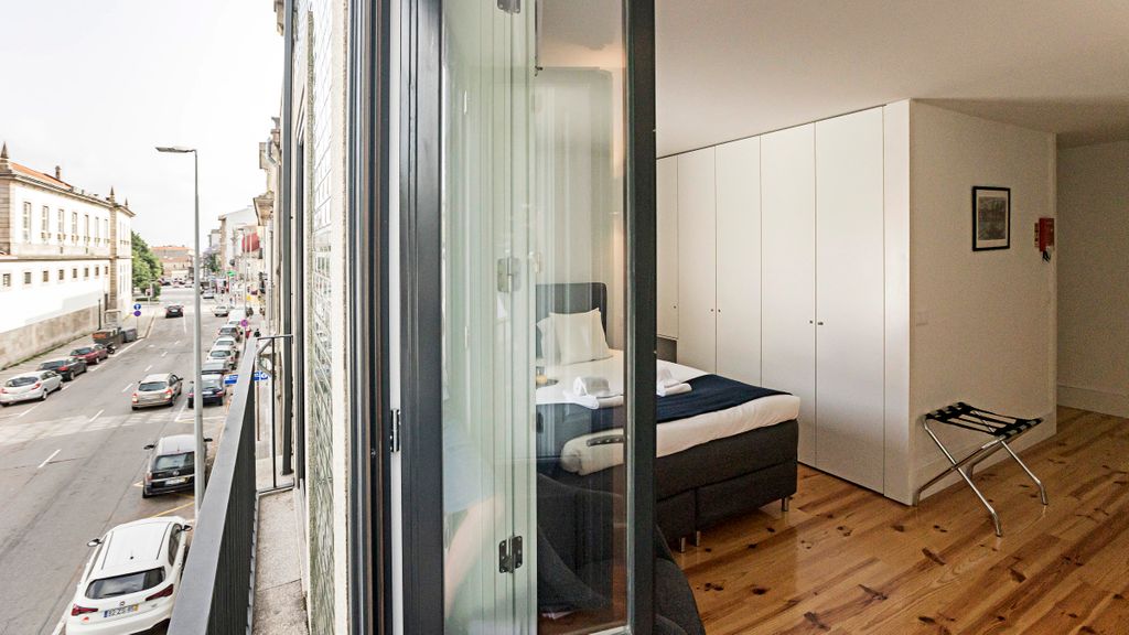 Lapa Flat in City Center by LovelyStay